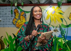 Mrs Helen Oshinbolu